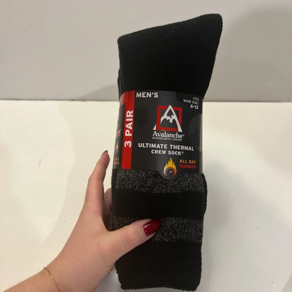 New Avalanche Outdoor Supply Men's Ultimate Thermal Crew Sock, Size 6-12,